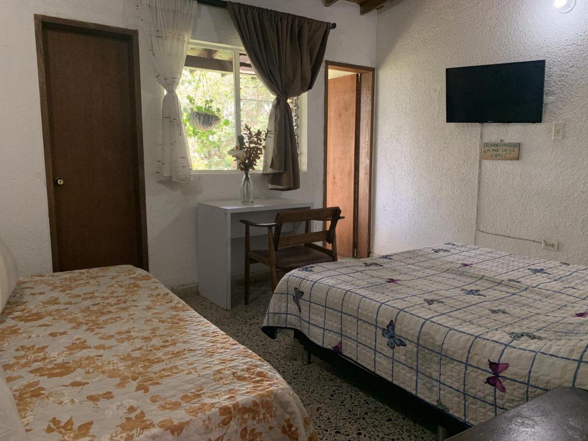 Al Bosque Hostel & Glamping Санта-Элена Экстерьер фото
